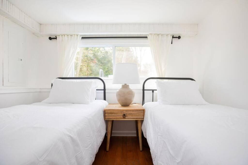 Cozy Getaway - 5 Min Drive To Beach كيب ماي المظهر الخارجي الصورة